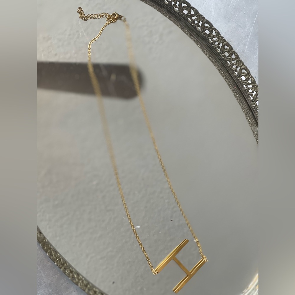New Gold letter “H” necklace
